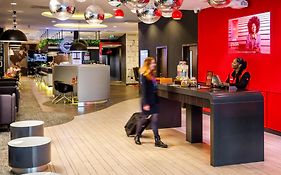 Hotel Ibis Blackfriars  3*